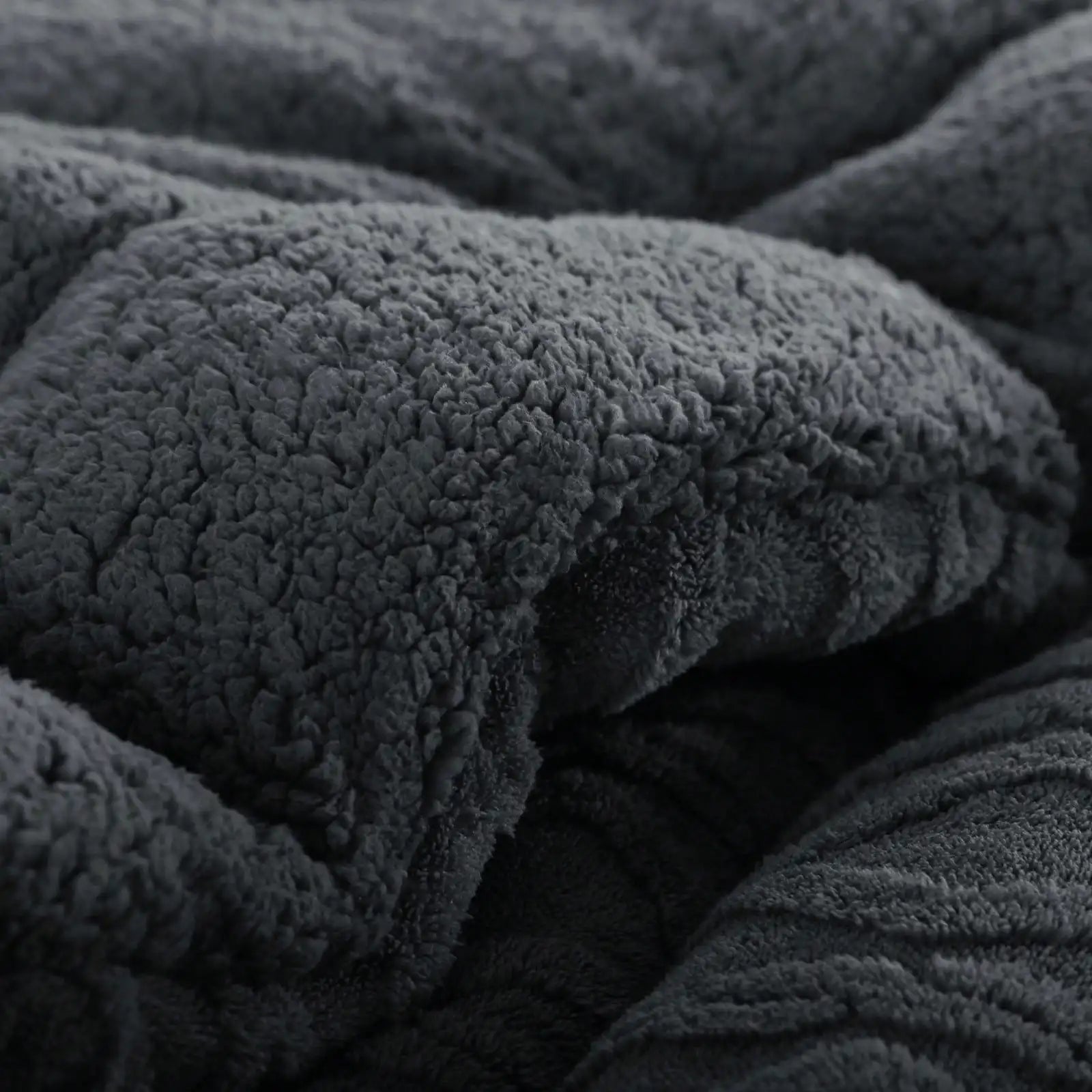Thick Ultra-Soft Taffeta Comforter