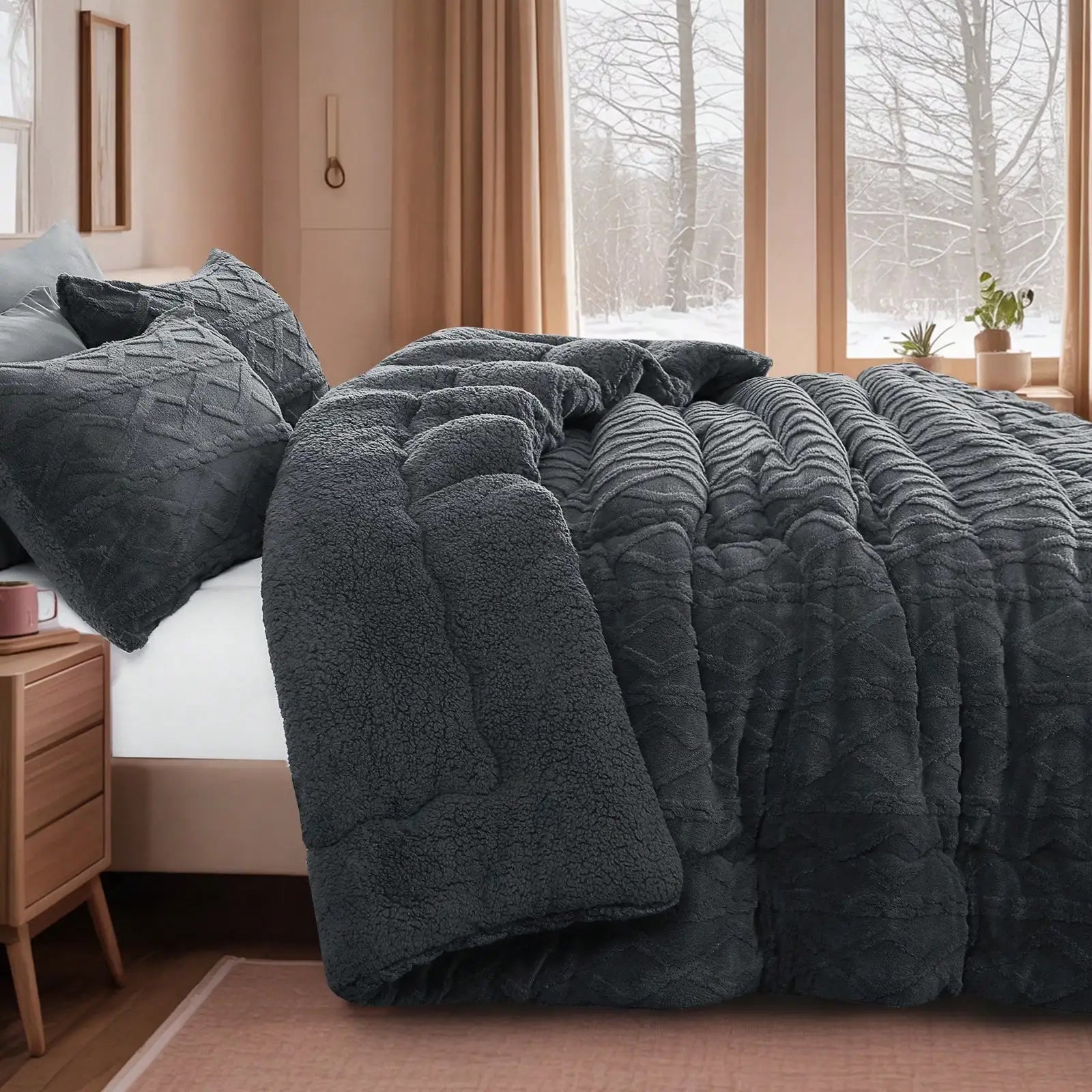 Thick Ultra-Soft Taffeta Comforter
