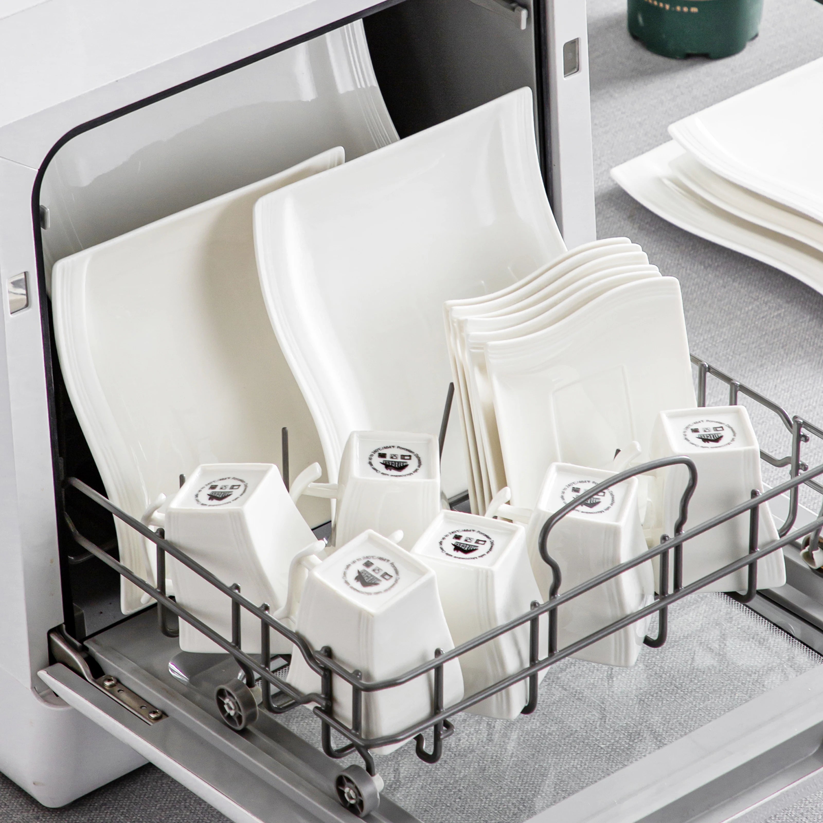 Malacasa White Porcelain Dinner Set