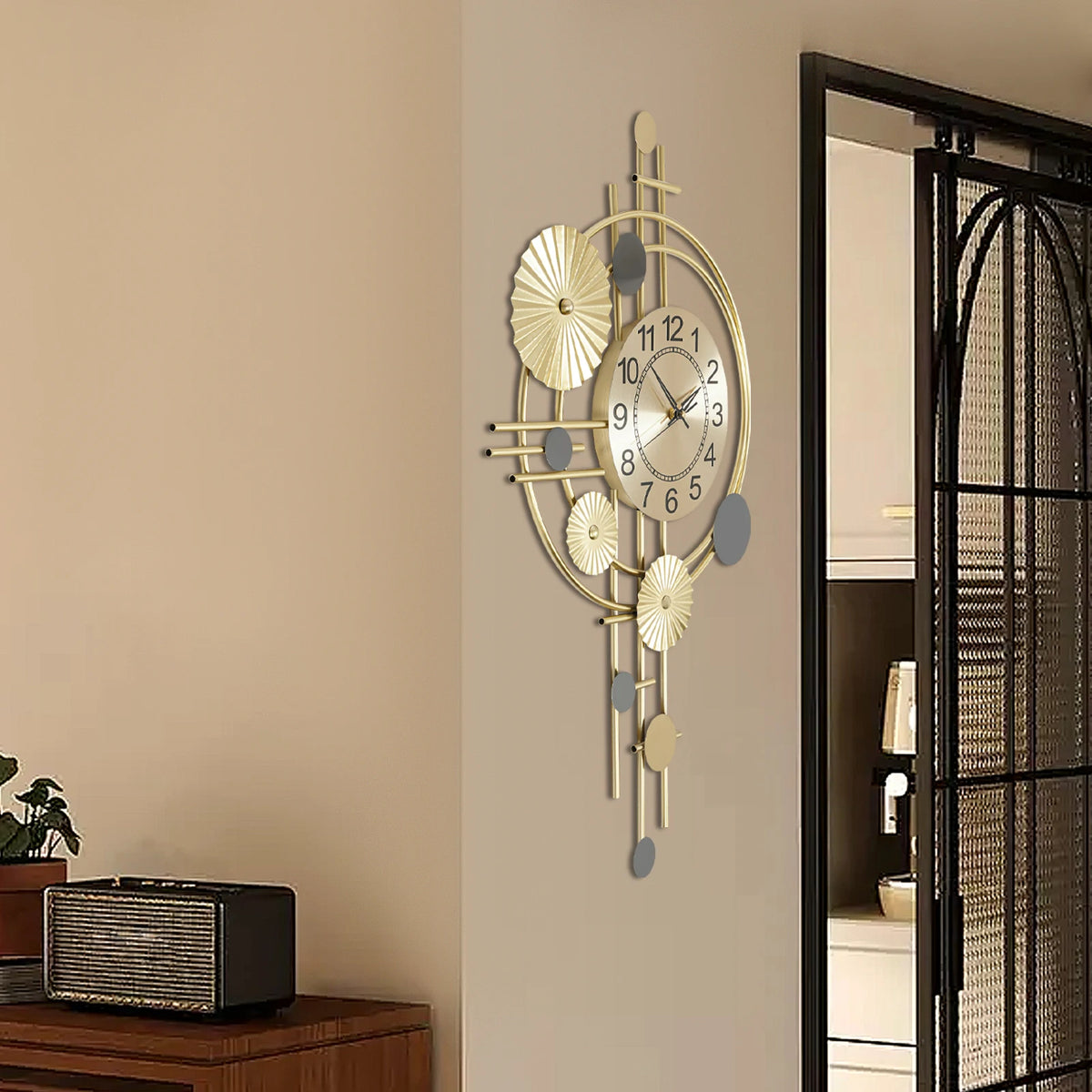 Gold Decorative Silent Wall Clock