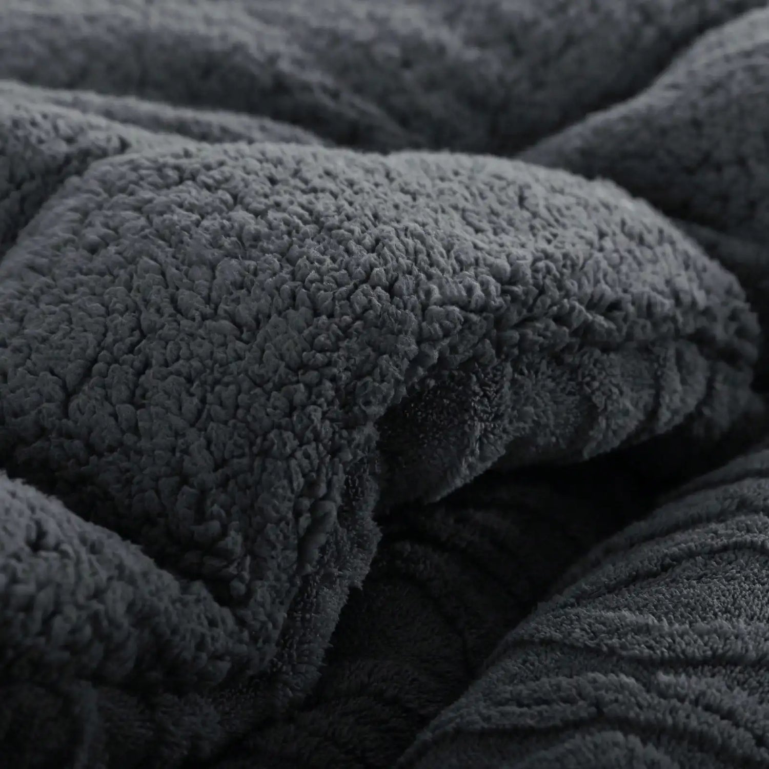Thick Ultra-Soft Taffeta Comforter