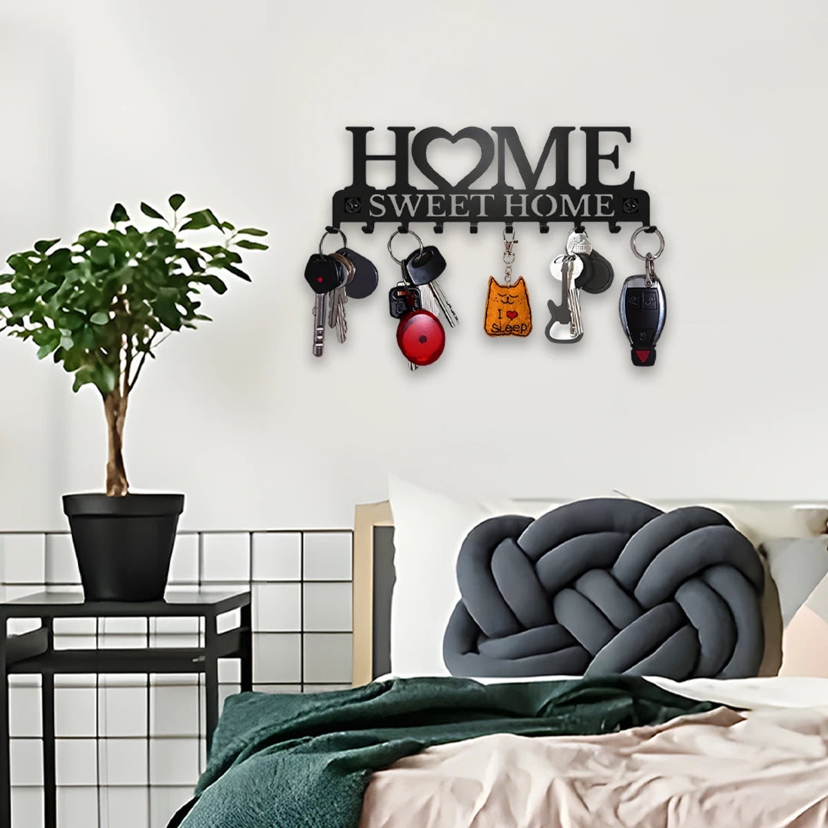 Black Metal Wall Mounted Key Holder